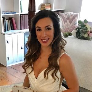 Meet your Posher, Jeannine